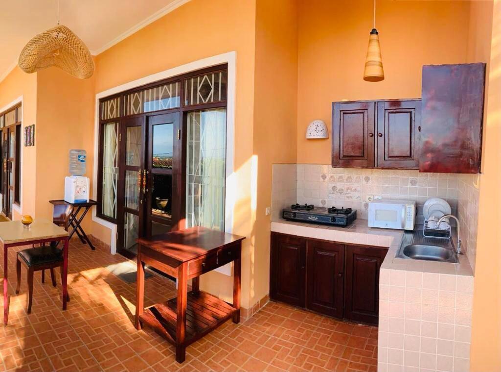 Giri'S Villa Jimbaran Ungasan Exteriör bild